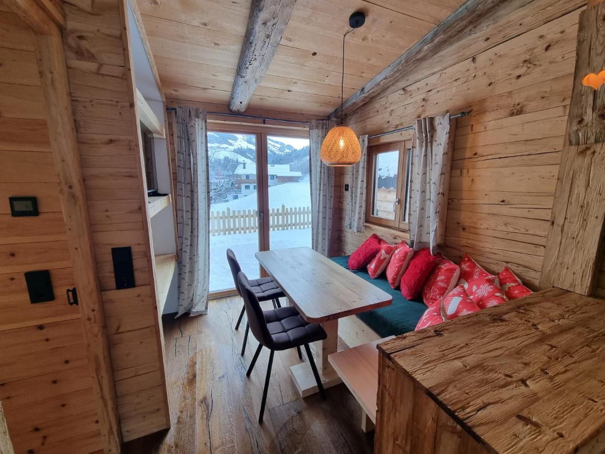 Chaleny - Das Erste Tiny House Chalet Im Zillertal Хайнценберг Екстериор снимка