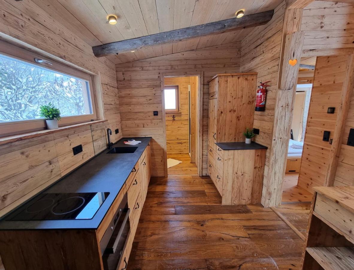 Chaleny - Das Erste Tiny House Chalet Im Zillertal Хайнценберг Екстериор снимка